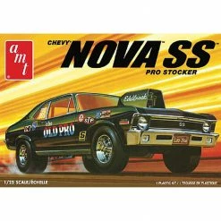 AMT 1/25 1972 Chevy Nova SS Old Pro, Model Kit for 1/24 - 1/25