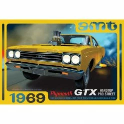AMT 1/25 1969 Plymouth GTX Hardtop Pro Street for 1/24 - 1/25